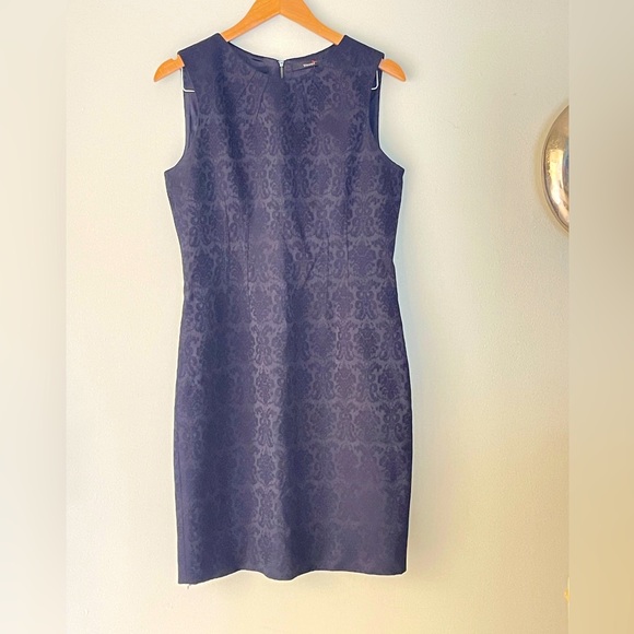 Tahari Textured Sleeveless Sheath Dress - Picture 1 of 8